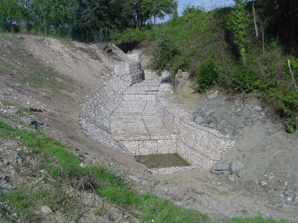 pose de gabions.jpg