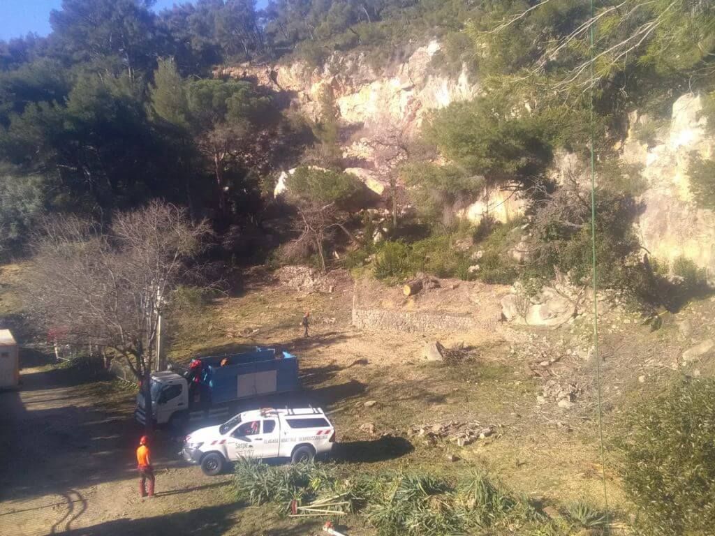 Toulon, Mise a nu pour pose merlon:gabbion, Mont 1.JPG